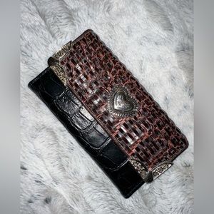 Boutique Embossed Leather Silver Heart Pendant Black and Brown Envelope Wallet